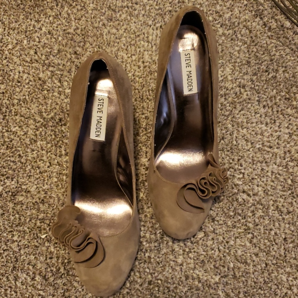 Steve Madden Pumps